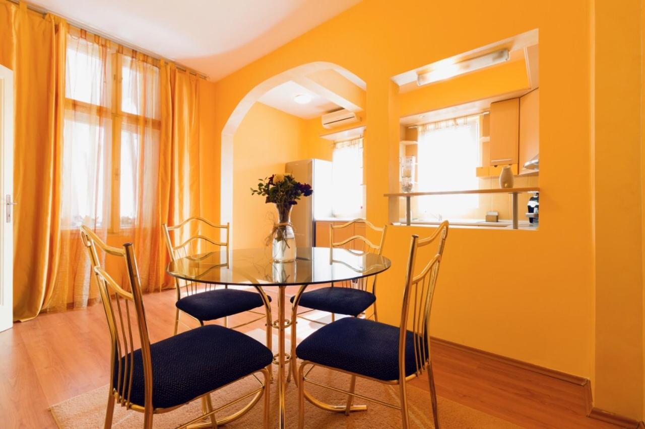 Apartment Sofija Ниш Екстер'єр фото